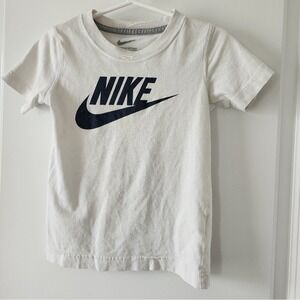 Nike‎ White T Shirt Toddler Boy's 4T Short Sleeve Graphic Tee School Activewear